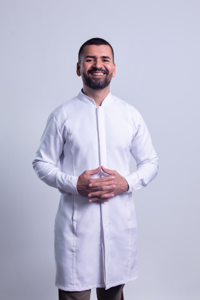 Dr. med. Jonas Wieland, Kinderarzt